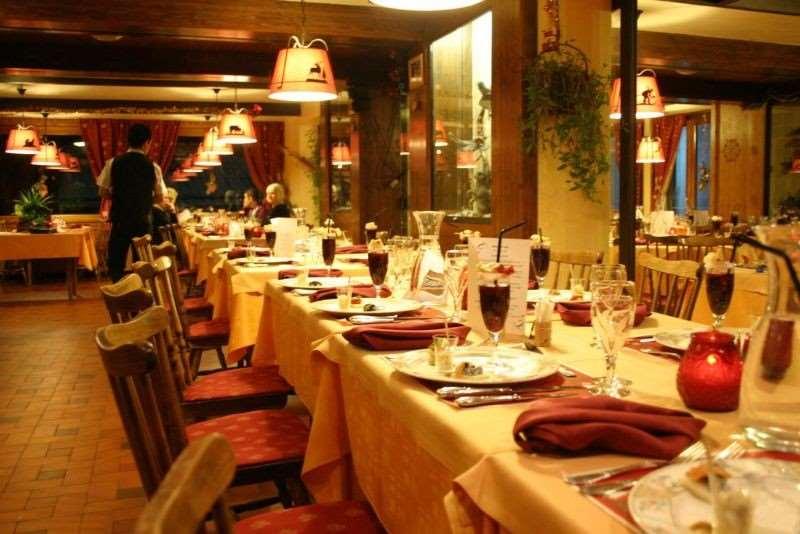 Chris-Tal Hotel Les Houches Restaurang bild