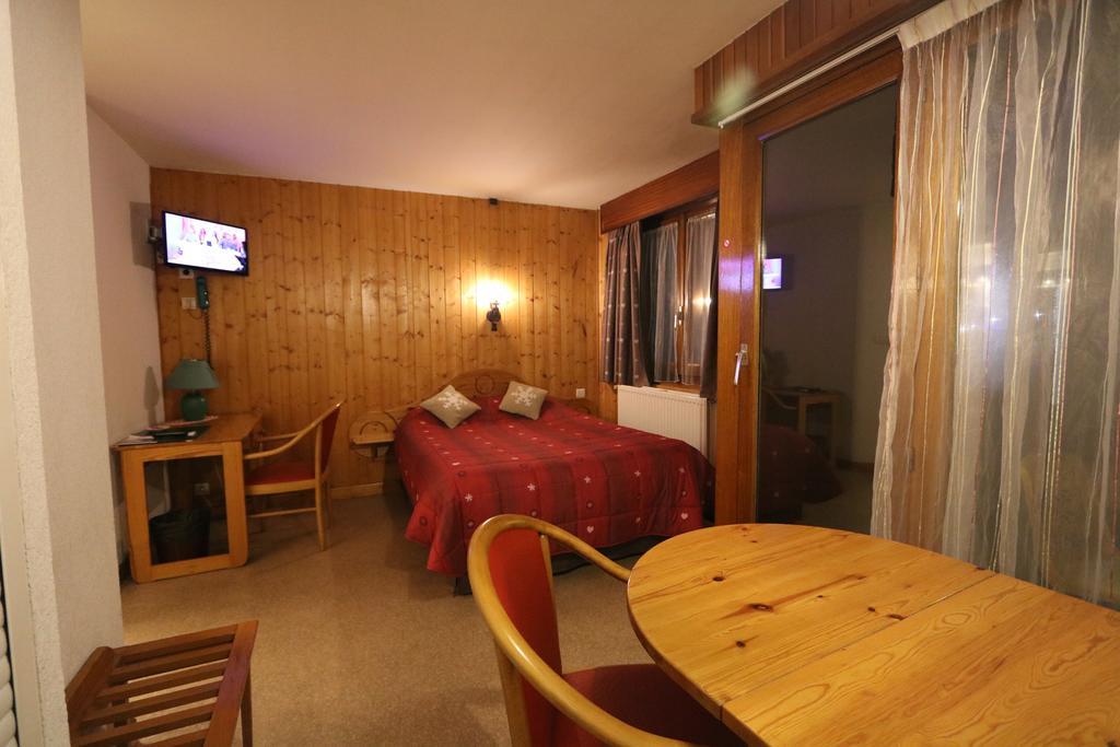 Chris-Tal Hotel Les Houches Exteriör bild